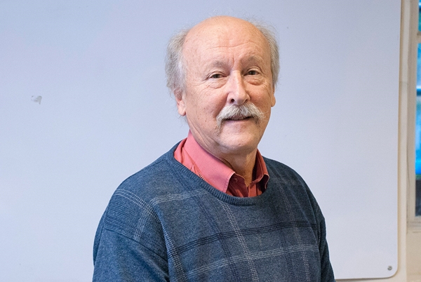Professor Robert Cheke
