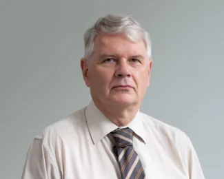 Dr Peter J A Burt