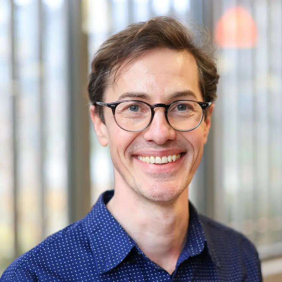 Edward Hobson Headshot