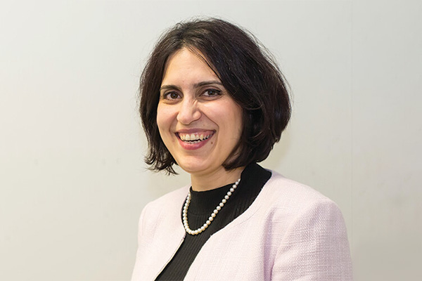 Dr Nazanin Zand